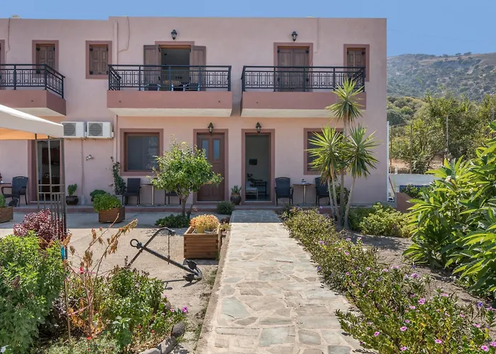 Frantzis 4 Apartmán Skála